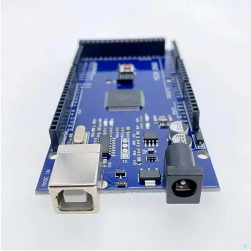 Placa Mega 2560 R3 (driver CH340G) compatível c/ Arduino